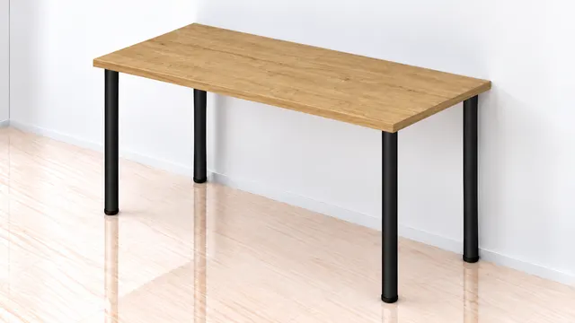 Escritorio de melamina Roble Hamilton Natural con patas cilíndricas negras