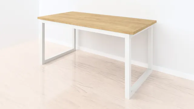 Mesa de comedor de melamina en roble natural, 160 × 80 cm, con patas rectangulares blancas